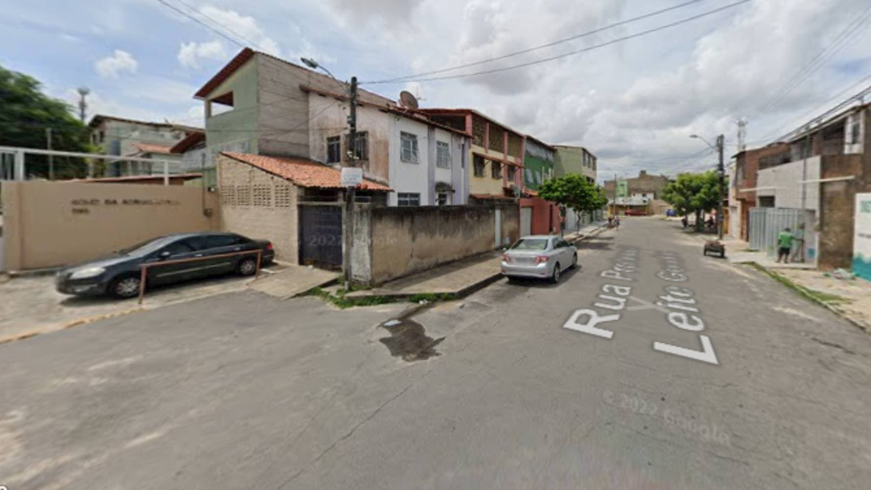 Foto 4 de 5: Casa em leilão em Fortaleza - CE — Casa em Antônio Bezerra - Fortaleza/CE