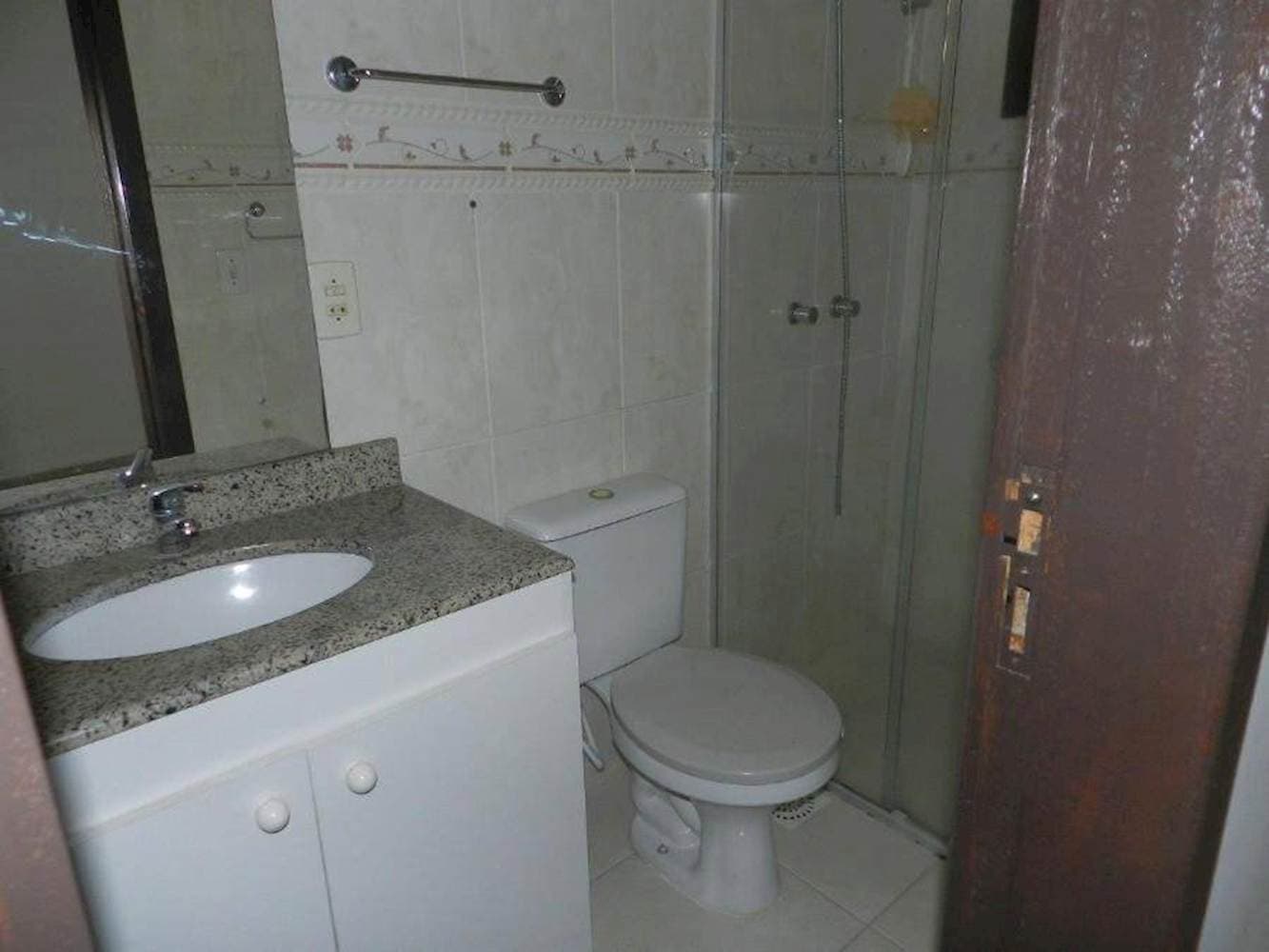 Foto 16 de 18: Casa em leilão em Porto Alegre - RS — Casa em Hípica - Porto Alegre/RS