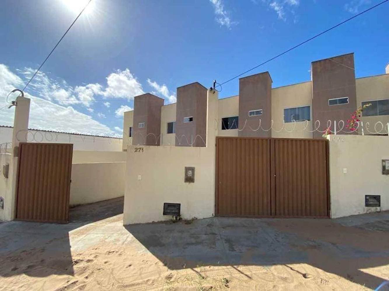 Foto 3 de 25: Casa em leilão em Natal - RN — Casa, Em condomínio, 2 vaga(s) de garagem