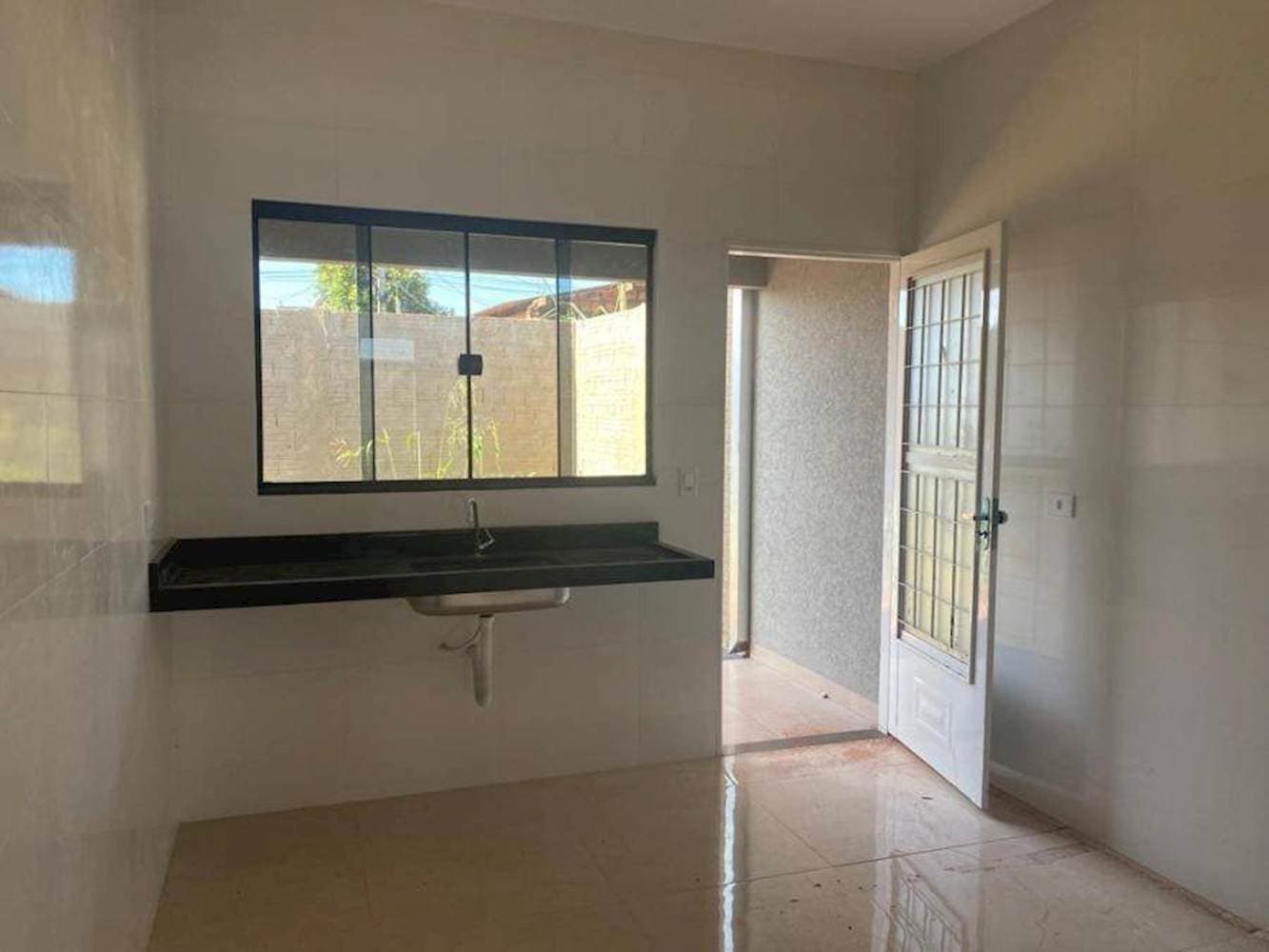 Foto 7 de 13: Casa em leilão em Sidrolândia - MS — Casa, Padrão, 0 vaga(s) de garagem