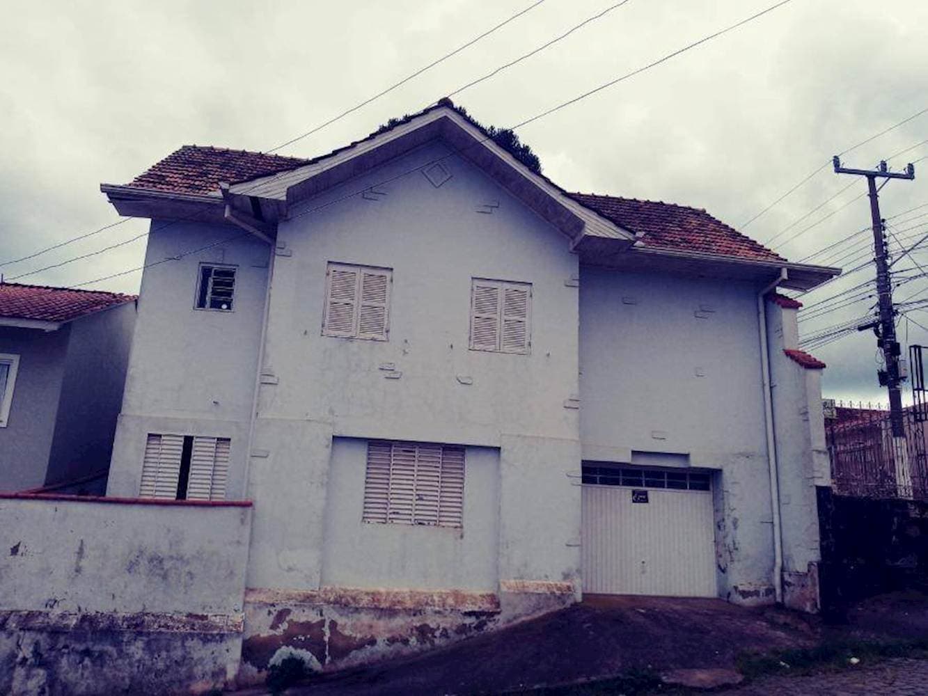 Foto 5 de 13: Casa em leilão em Lages - SC — Casa, Padrão, 1 vaga(s) de garagem