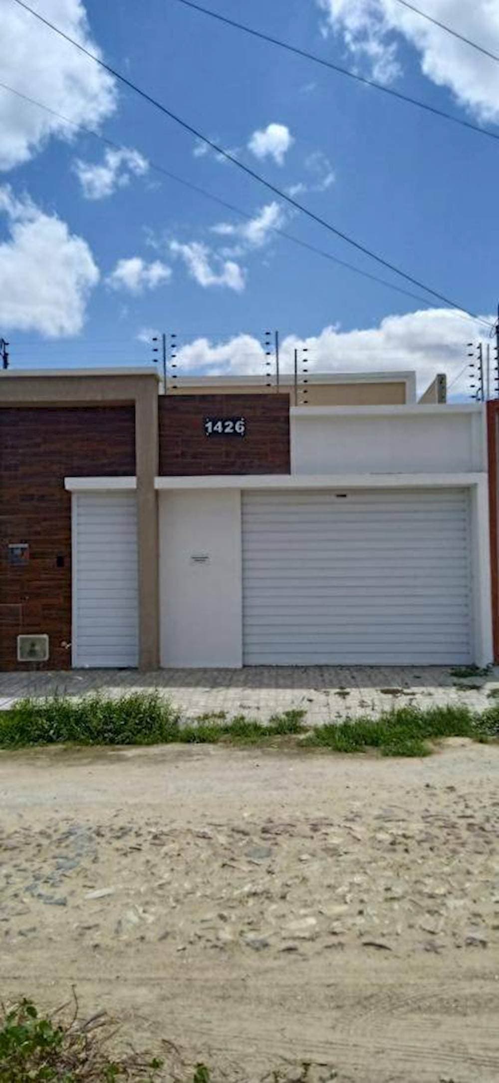 Foto 1 de 15: Casa em leilão em Sobral - CE — Casa, Padrão, 1 vaga(s) de garagem