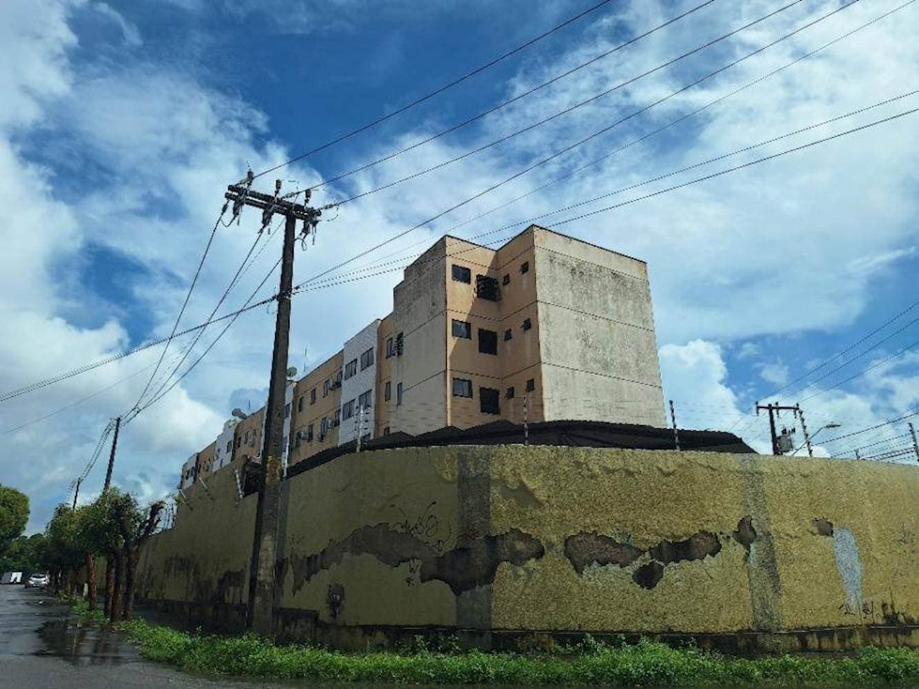 Foto 3 de 5: Apartamento em leilão em Fortaleza - CE — Apartamento, Padrão, 1 vaga(s) de garagem