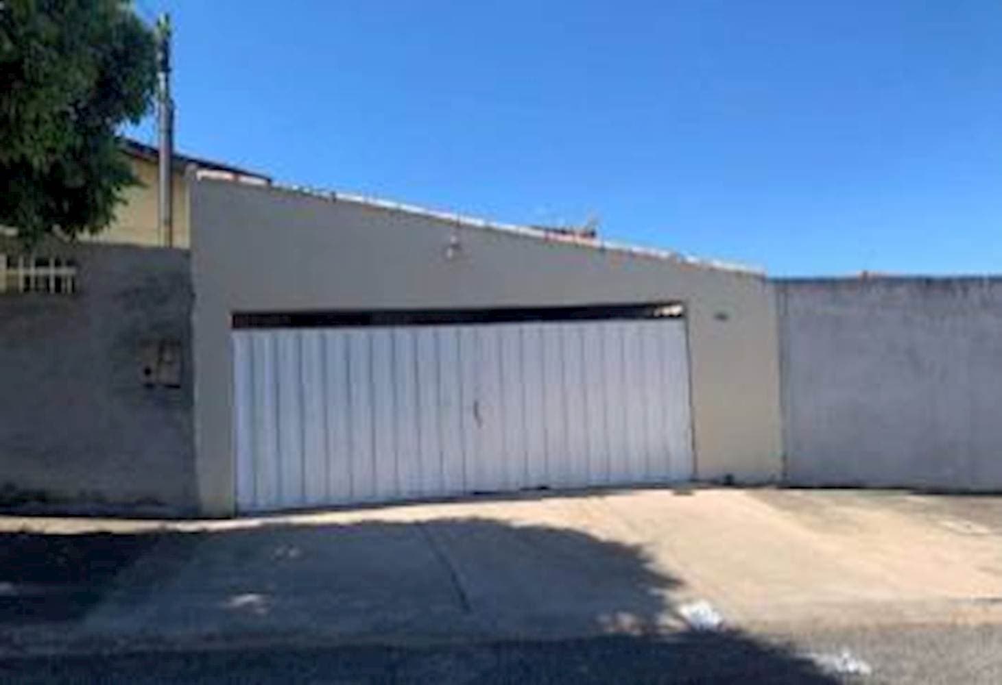 Foto 4 de 15: Casa em leilão em Barra do Garças - MT — Casa, Padrão, 1 vaga(s) de garagem
