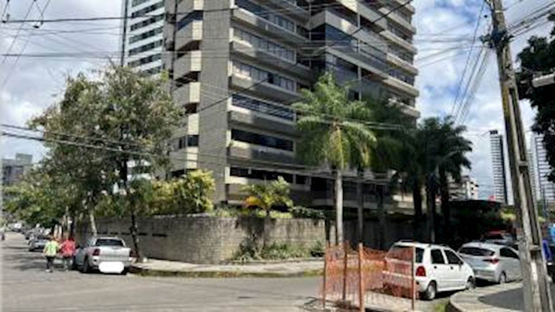 Foto 1 de 5: Apartamento em leilão em Recife - PE — Apartamento, Padrão, 2 vaga(s) de garagem