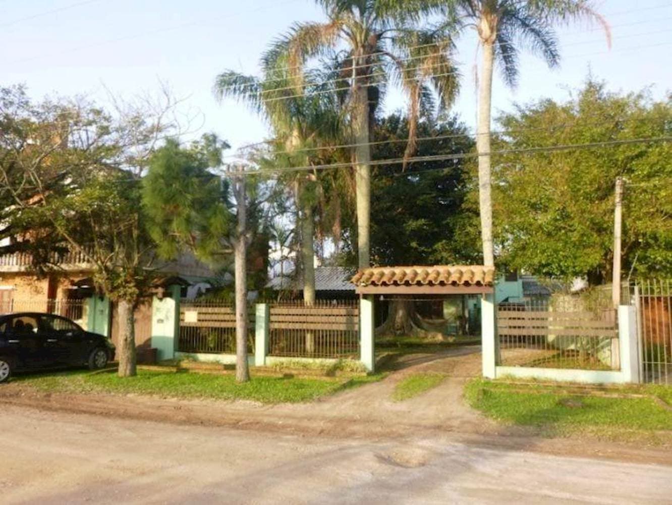 Foto 1 de 30: Casa em leilão em Pelotas - RS — Casa, Padrão, 0 vaga(s) de garagem