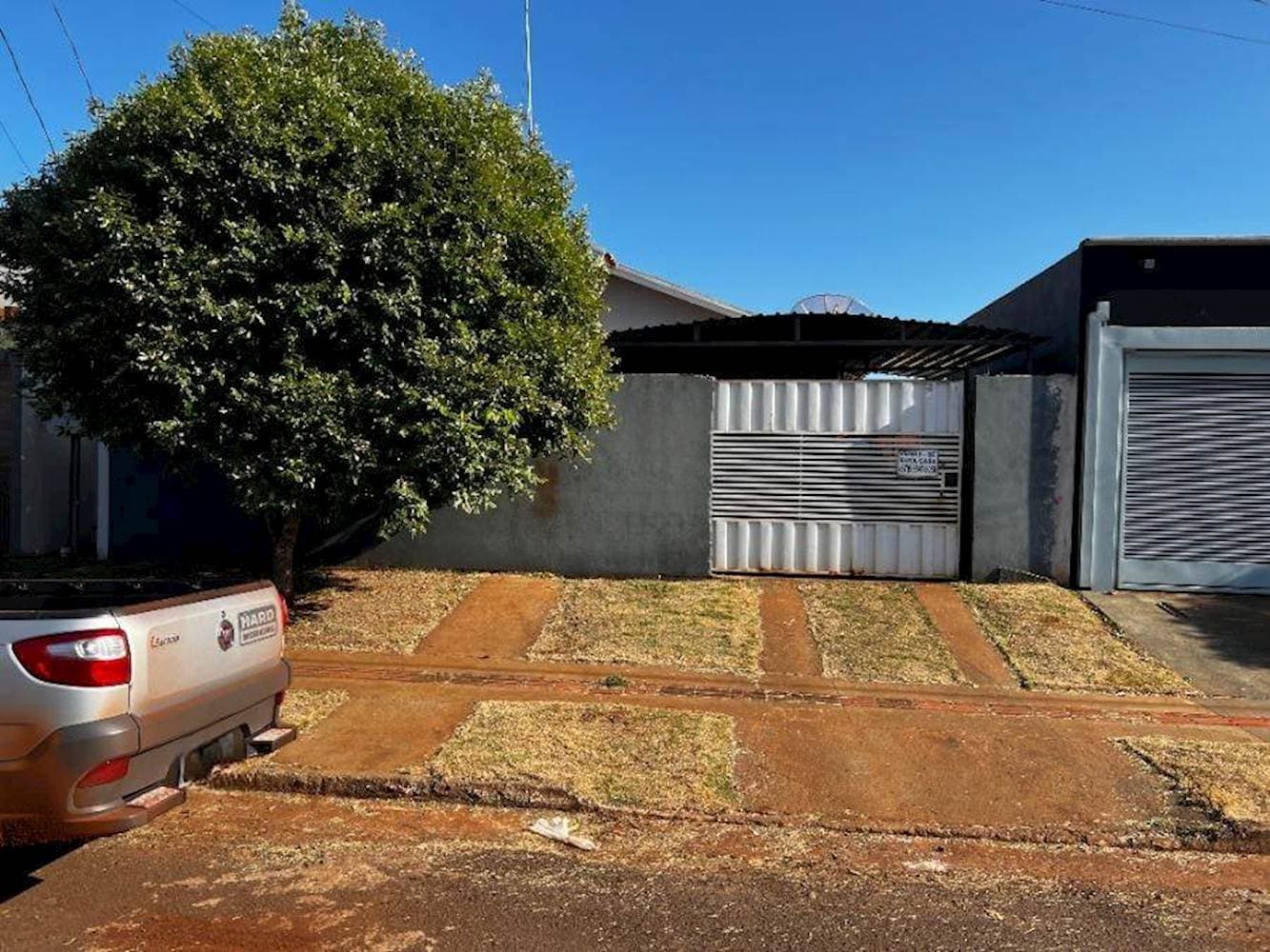 Foto 1 de 13: Casa em leilão em Rio Brilhante - MS — Casa, Padrão, 1 vaga(s) de garagem