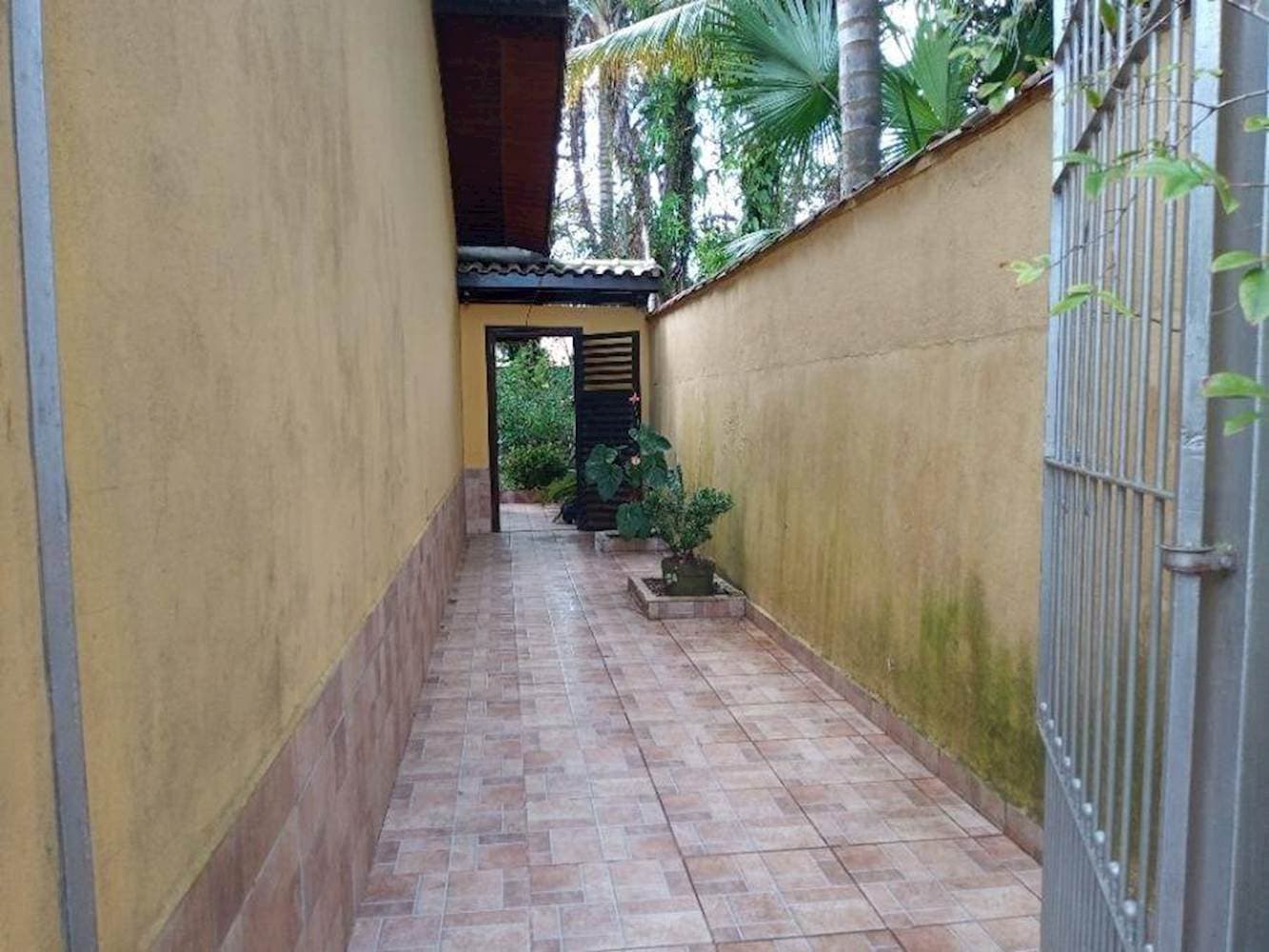 Foto 18 de 20: Casa em leilão em Peruíbe - SP — Casa, Padrão, 1 vaga(s) de garagem