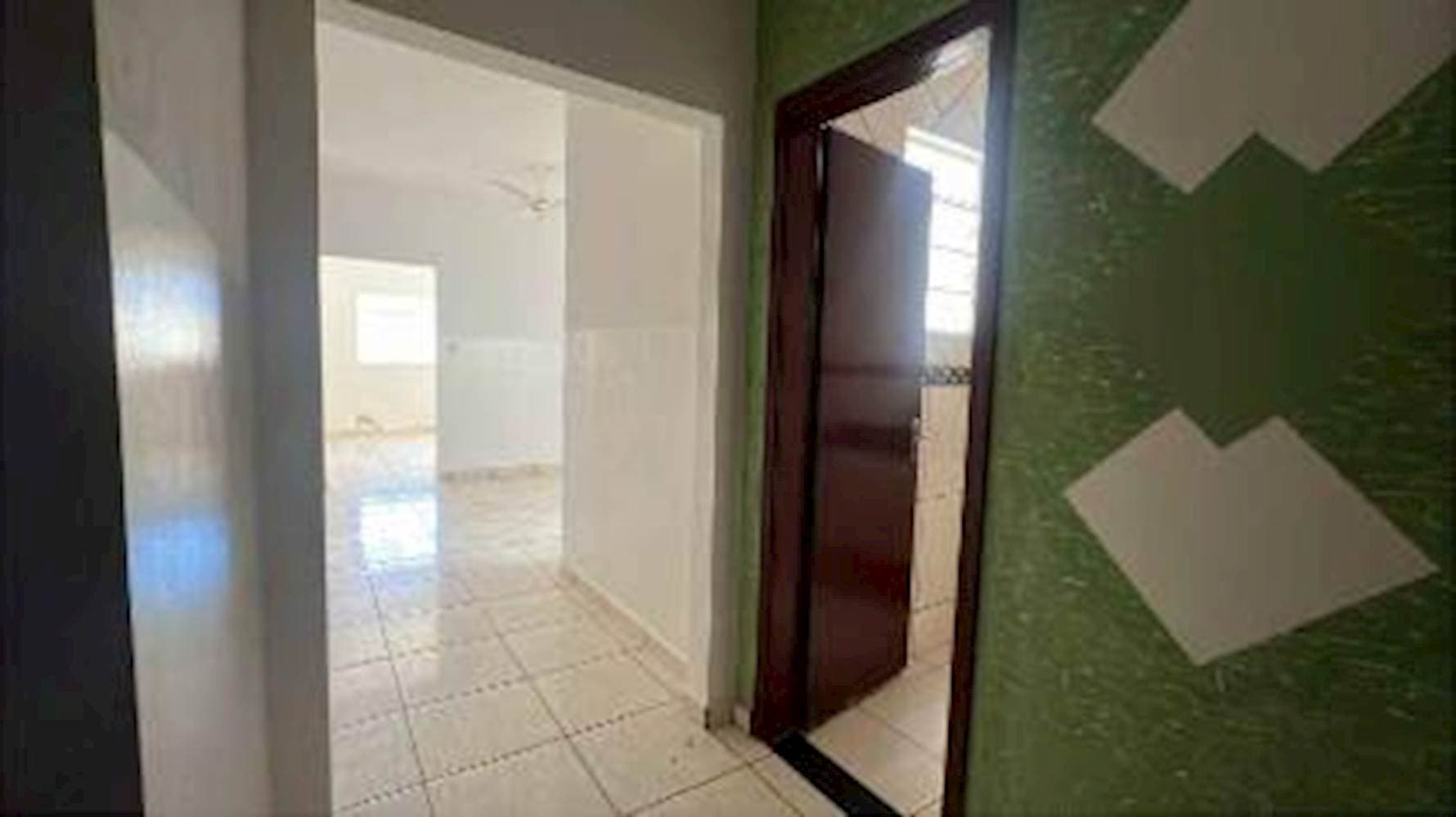 Foto 16 de 29: Casa em leilão em Tupã - SP — Casa, Padrão, 1 vaga(s) de garagem