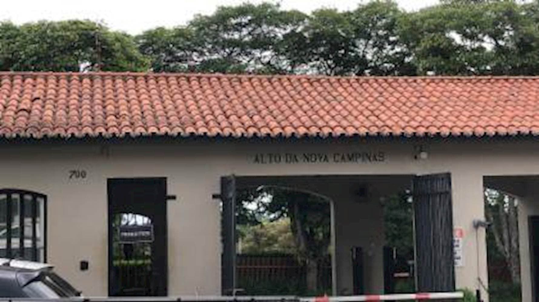 Foto 2 de 28: Casa em leilão em Campinas - SP — Casa, Em condomínio, 13 vaga(s) de garagem