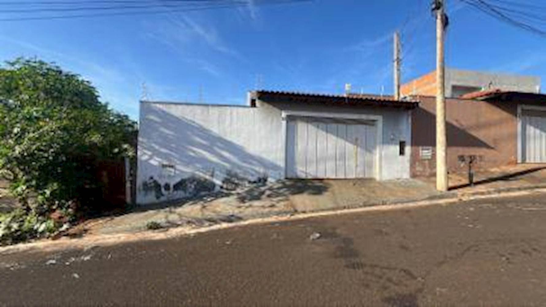 Foto 1 de 14: Casa em leilão em Jardinópolis - SP — Casa, Padrão, 3 vaga(s) de garagem