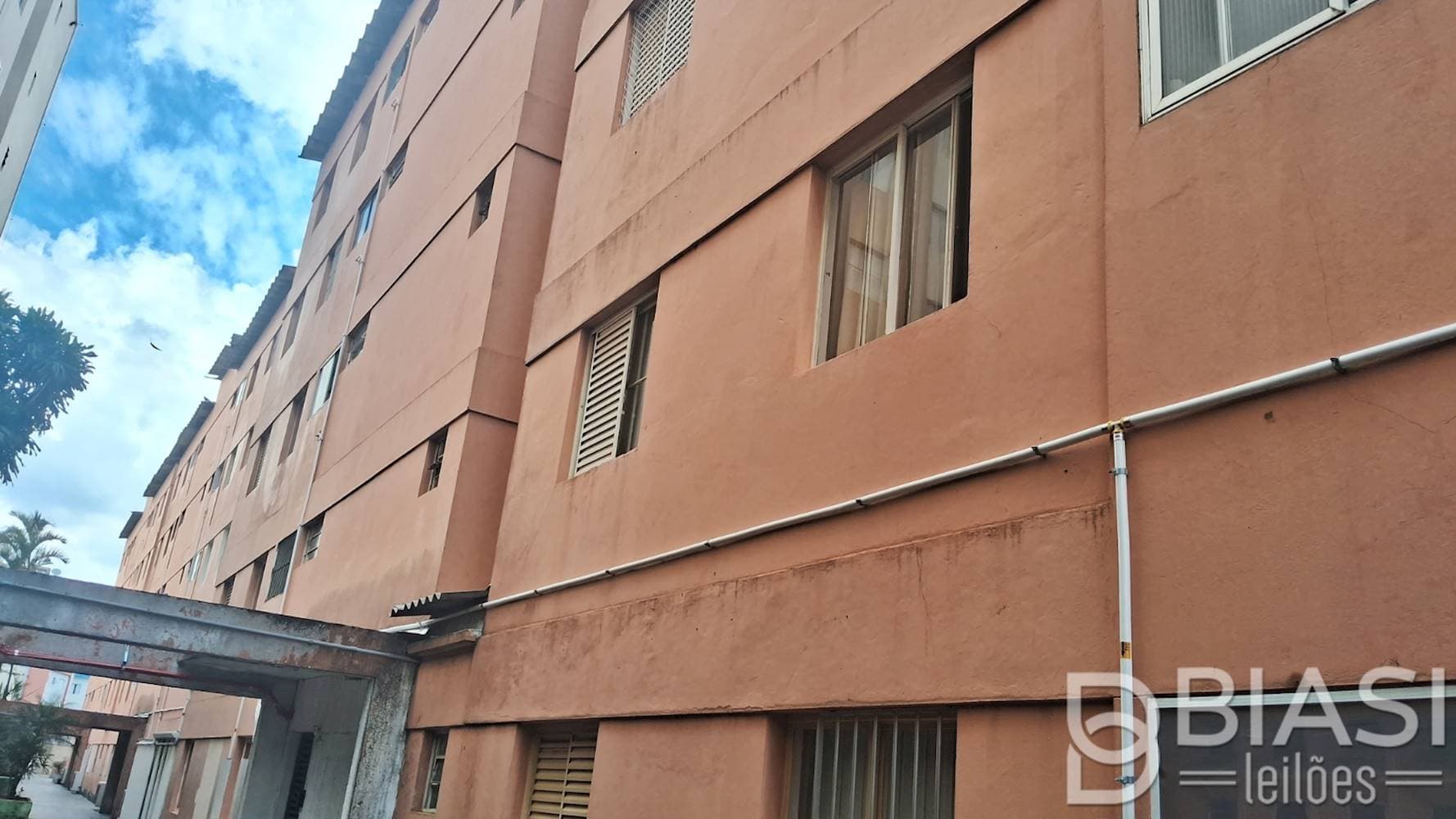 Foto 2 de 11: Apartamento em leilão em São Paulo - SP — Apartamento no "Condominio Edifício Rio Negro" - Jardim Brasil - São Paulo/SP