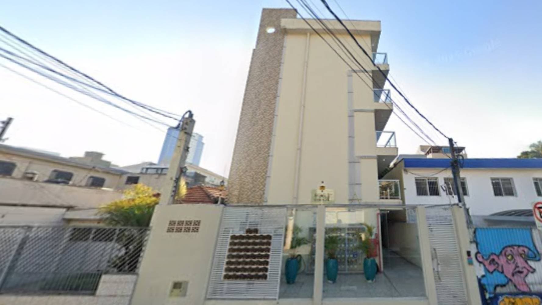Foto 2 de 6: Apartamento em leilão em São Paulo - SP — Apartamento no "Condomínio Residencial Monte Libano" - Vila Esperança - São Paulo/SP