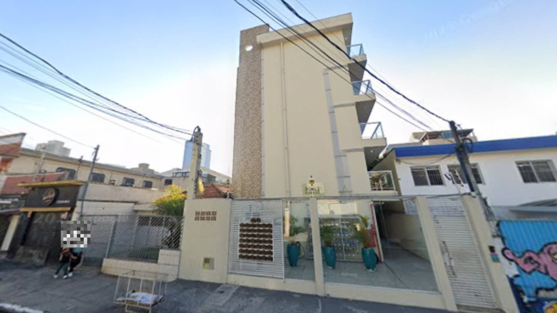 Foto 4 de 6: Apartamento em leilão em São Paulo - SP — Apartamento no "Condomínio Residencial Monte Libano" - Vila Esperança - São Paulo/SP