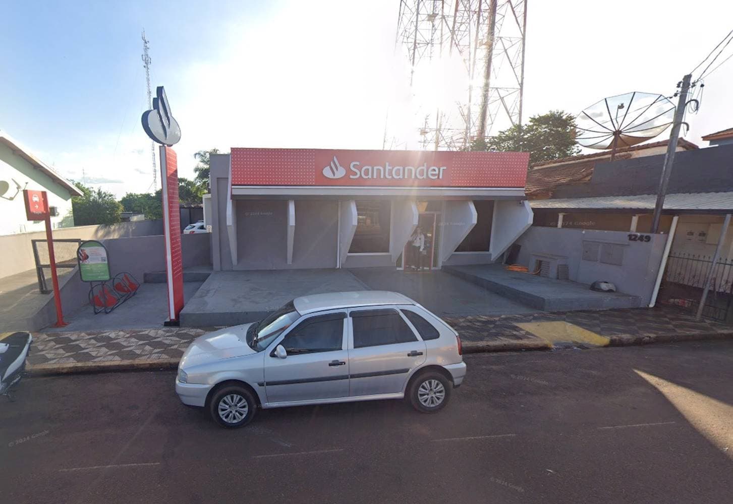 Foto 1 de 3: Comercial em leilão em Indiaporã - SP — Imóvel Comercial no Centro de Indiaporã/SP