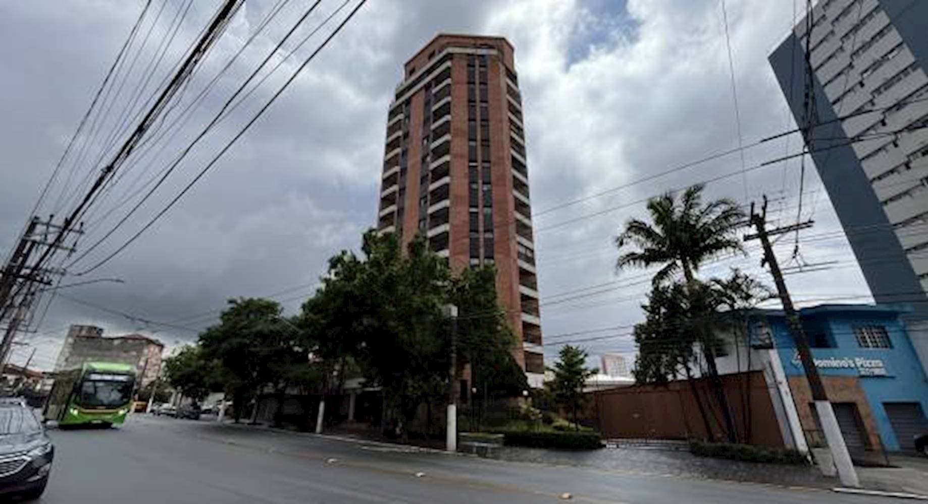 Foto 1 de 14: Apartamento em leilão em São Paulo - SP — Apartamento na Aclimação em São Paulo/SP