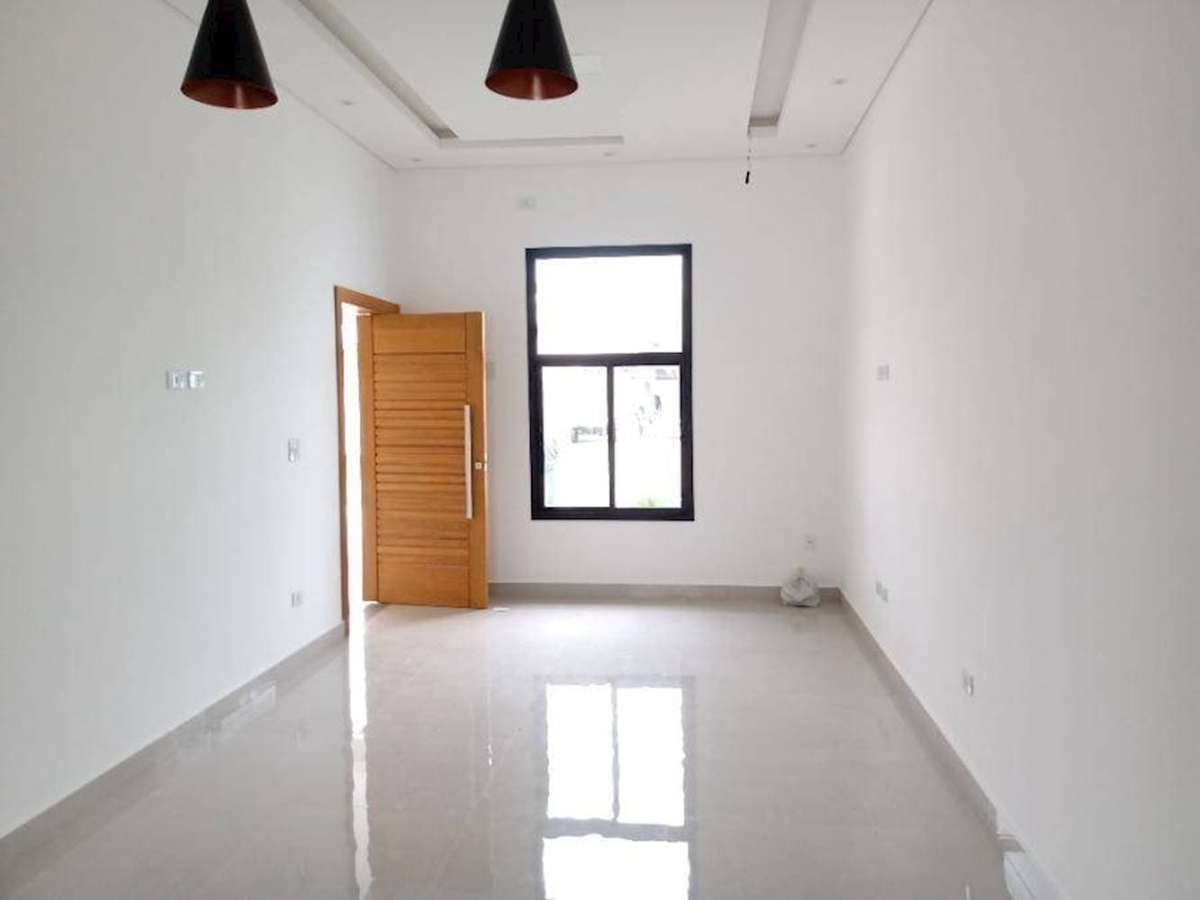 Foto 6 de 17: Casa em leilão em Pindamonhangaba - SP — Casa no Alto Do Ribeirão - Pindamonhangaba/SP
