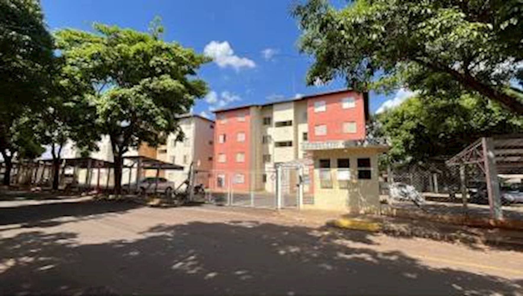 Foto 2 de 5: Apartamento em leilão em Araraquara - SP — Apartamento na Vila Xavier - Araraquara/SP