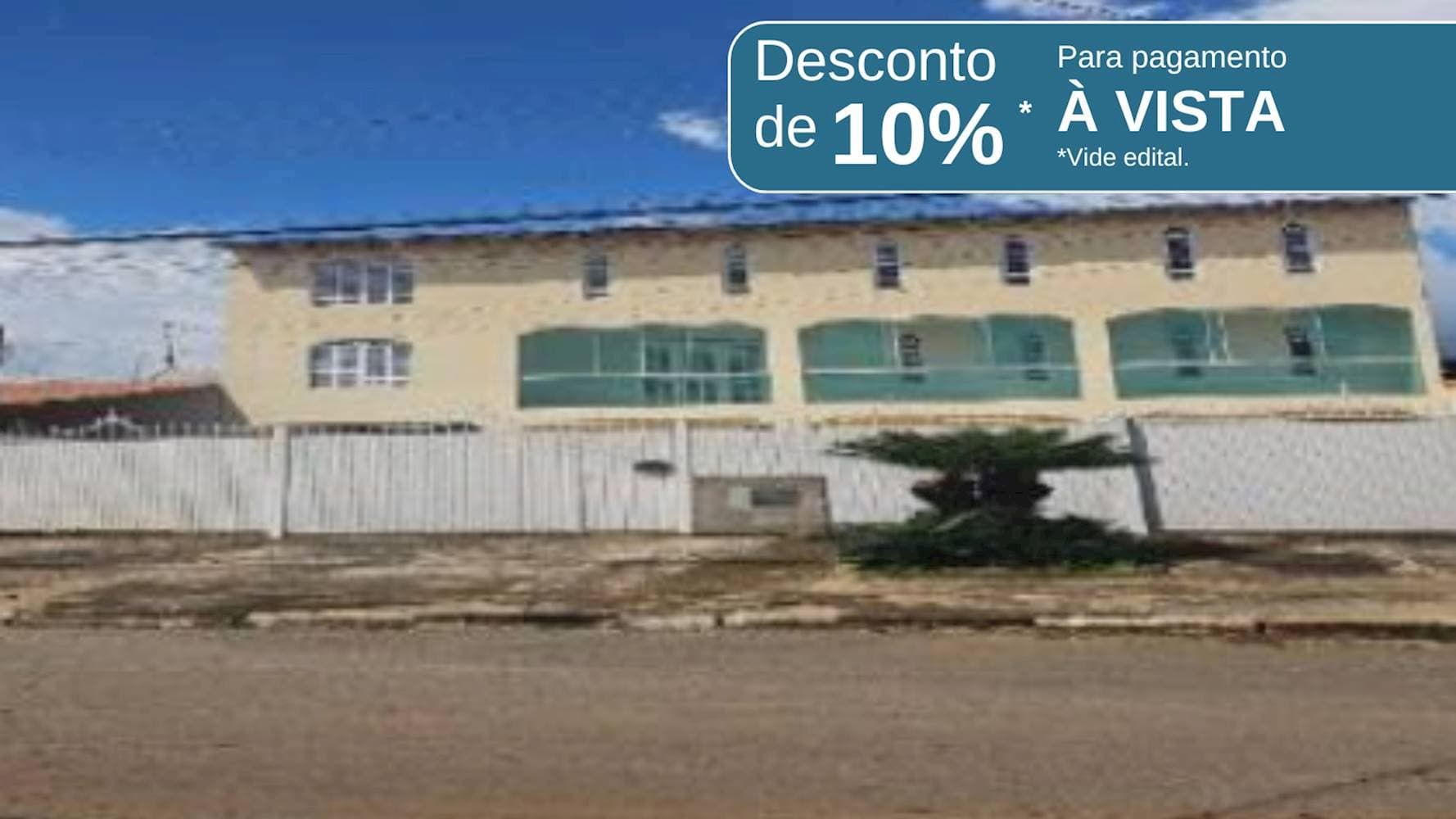 Foto 1 de 6: Casa em leilão em Brasília - DF — Casa em Gama - Brasília/DF
