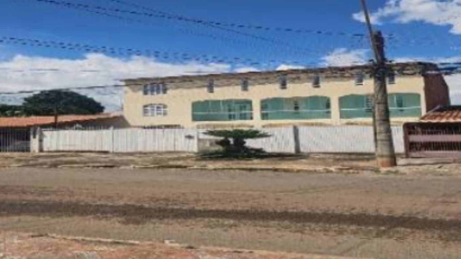 Foto 4 de 6: Casa em leilão em Brasília - DF — Casa em Gama - Brasília/DF