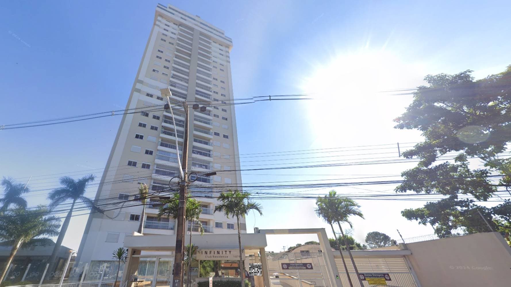 Foto 2 de 6: Apartamento em leilão em Maringá - PR — Apartamento no "Edifício  Infinity Residence" - Parque Industrial I - Maringá/PR