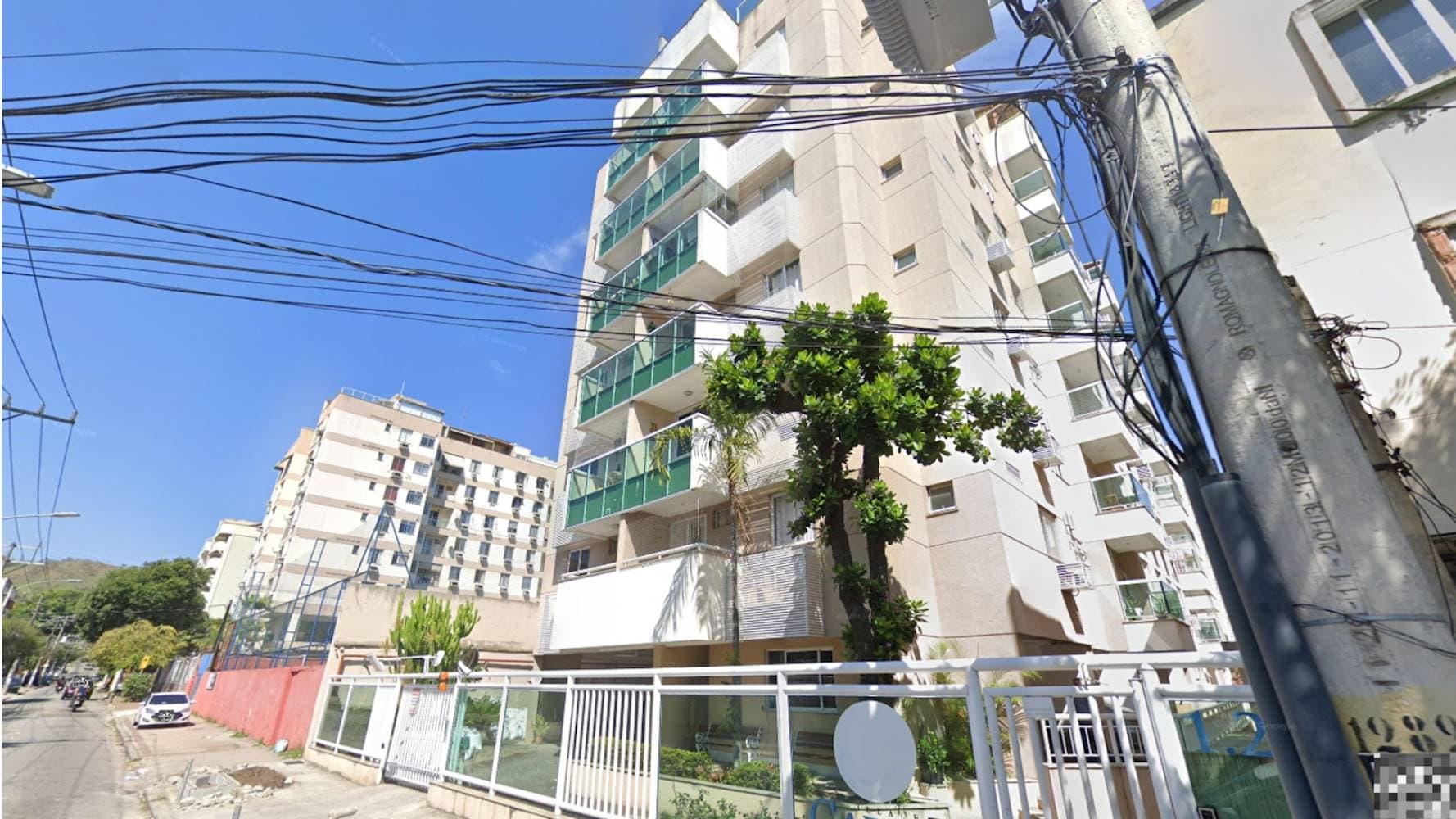 Foto 4 de 6: Apartamento em leilão em São José dos Pinhais - PR — Apartamento no Condomínio Village Caribe - Praça Seca - São José dos Pinhais/PR