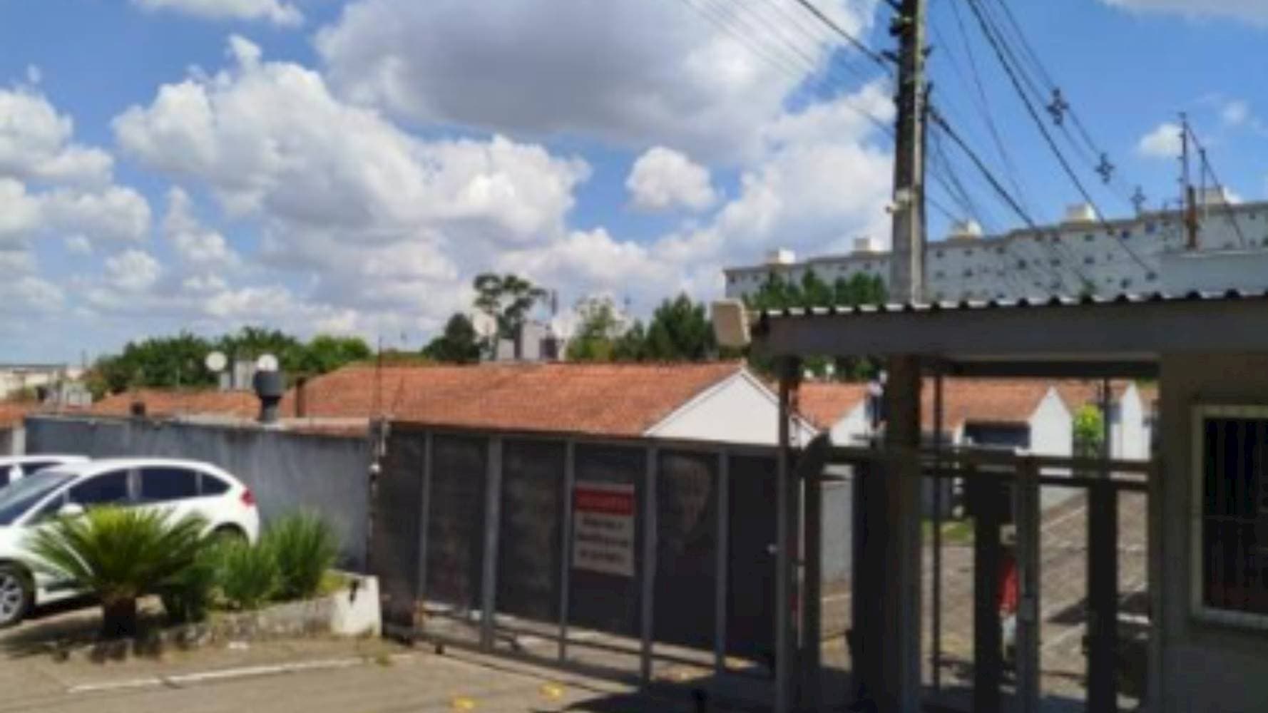 Foto 3 de 6: Casa em leilão em Novo Hamburgo - RS — Casa no "Condomínio Moradas do Bosque" - Santo Afonso - Novo Hamburgo/RS