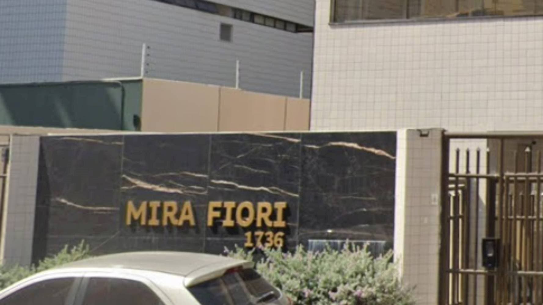 Foto 2 de 5: Apartamento em leilão em Fortaleza - CE — Apartamento no "Edifício Mirafiori" - Varjota - Fortaleza/CE