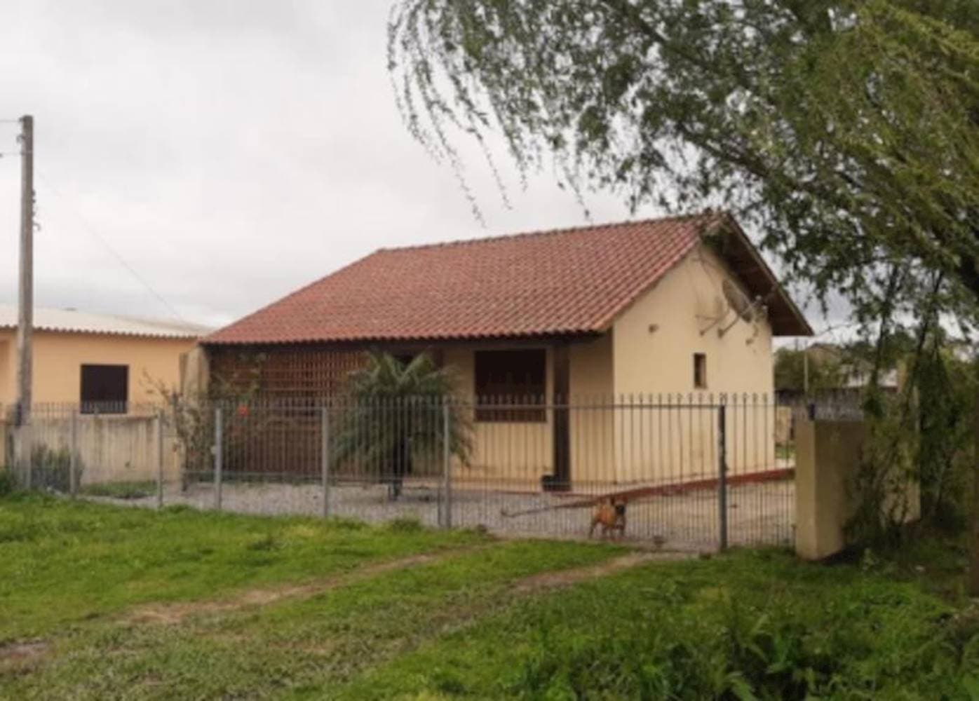 Foto 1 de 21: Casa em leilão em Pelotas - RS — Casa em Três Vendas - Pelotas/RS