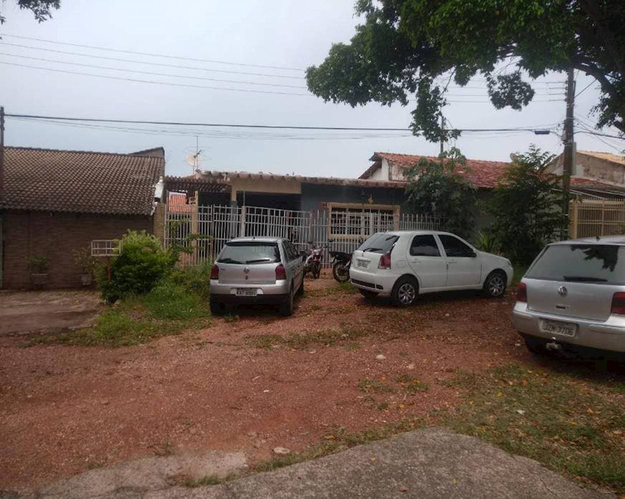 Foto 6 de 11: Casa em leilão em Cuiabá - MT — Casa no Bairro Do Porto - Cuiabá/MT