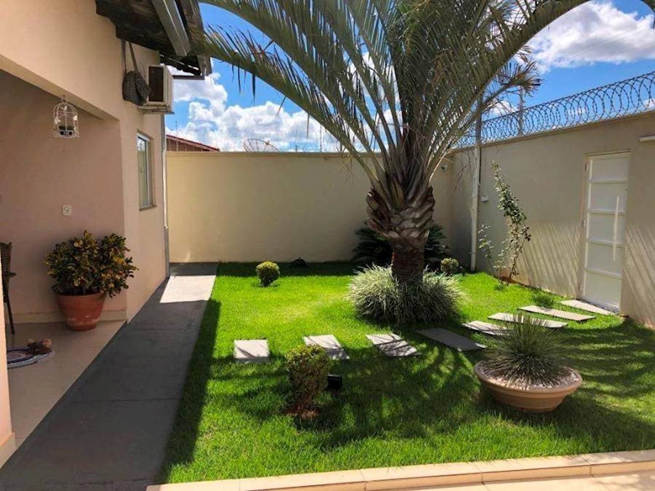 Foto 8 de 22: Casa em leilão em Caldas Novas - GO — Casa no Jardim Esmeralda - Caldas Novas/GO