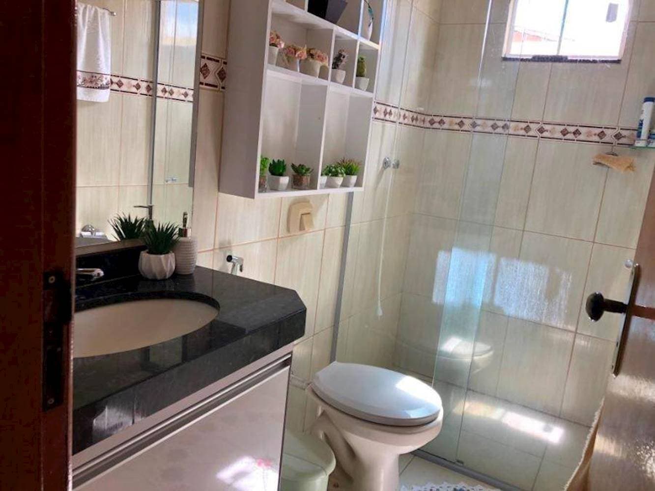 Foto 16 de 22: Casa em leilão em Caldas Novas - GO — Casa no Jardim Esmeralda - Caldas Novas/GO