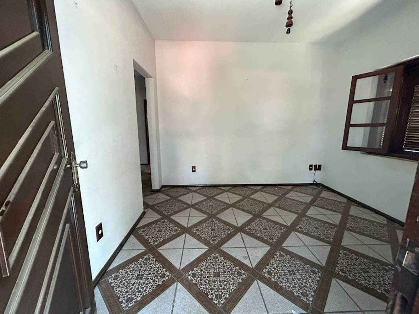 Foto 8 de 10: Casa em leilão em Passa Quatro - MG — Casa em São Miguel - Passa Quatro/MG