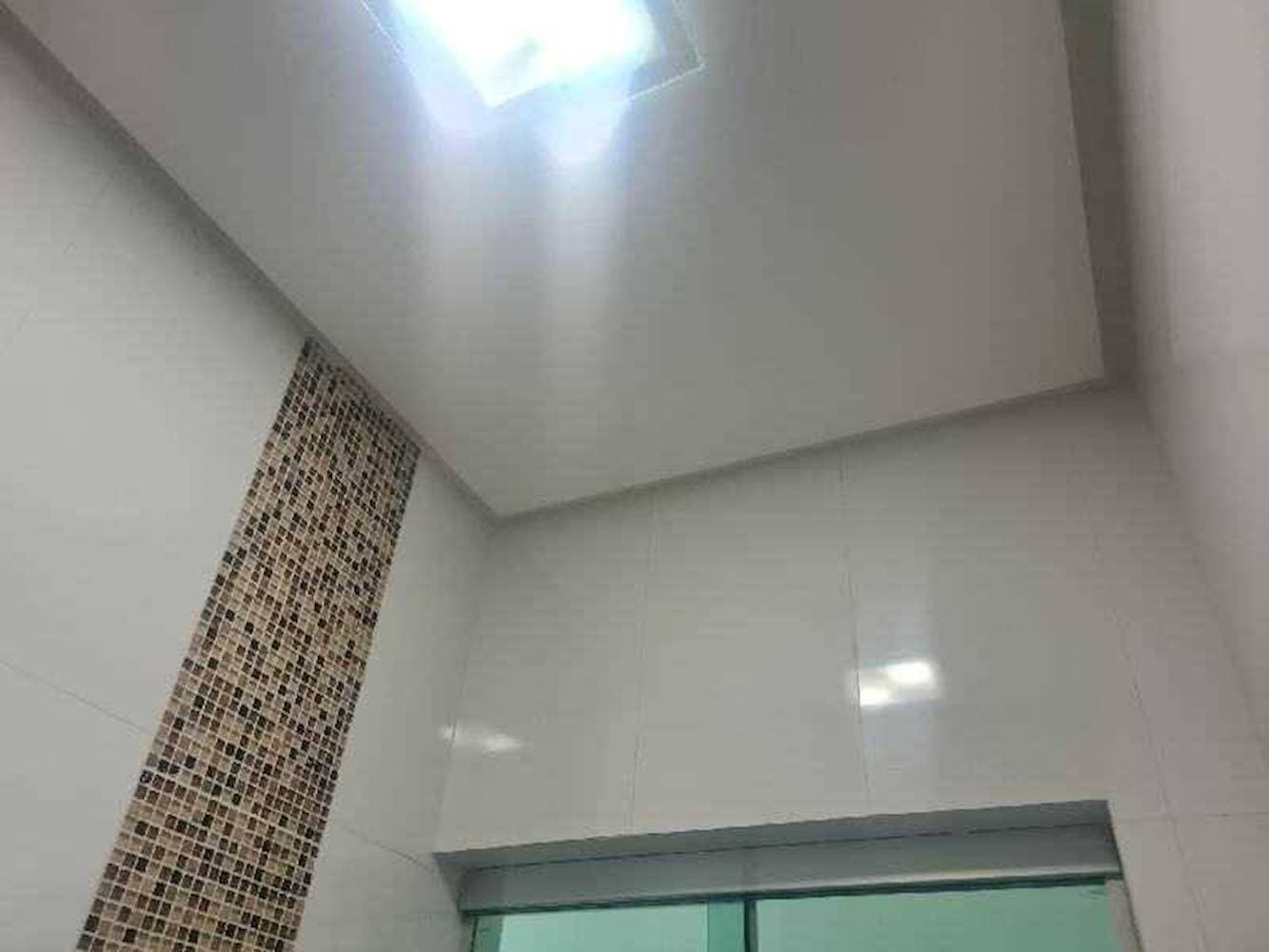 Foto 36 de 60: Casa em leilão em Goiânia - GO — Casa no "Condomínio Do Lago" - Goiânia/GO