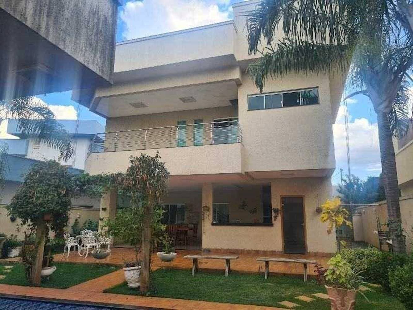 Foto 41 de 60: Casa em leilão em Goiânia - GO — Casa no "Condomínio Do Lago" - Goiânia/GO