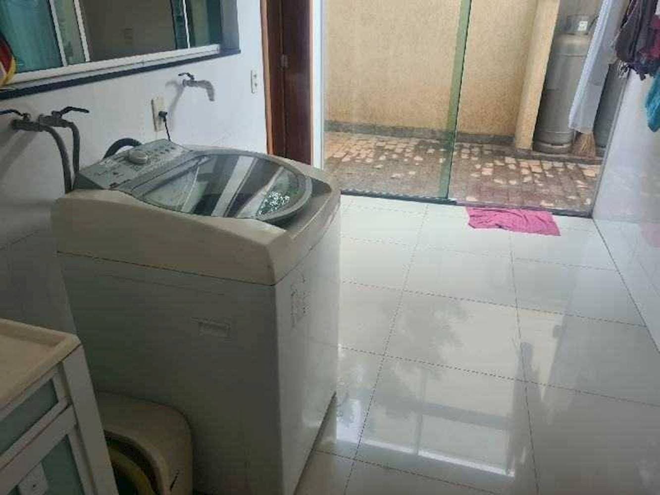 Foto 60 de 60: Casa em leilão em Goiânia - GO — Casa no "Condomínio Do Lago" - Goiânia/GO
