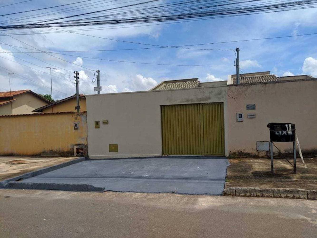 Foto 12 de 22: Casa em leilão em Trindade - GO — Casa de Condomínio no Setor Monte Sinai em Trindade/GO