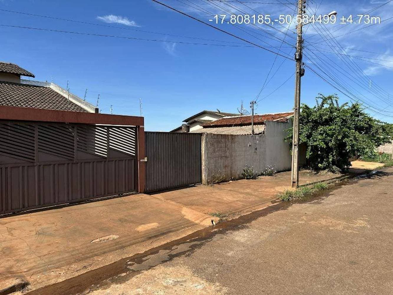 Foto 4 de 38: Casa em leilão em Santa Helena de Goiás - GO — Casa no Parque Residencial Isaura em Santa Helena De Goiás/GO