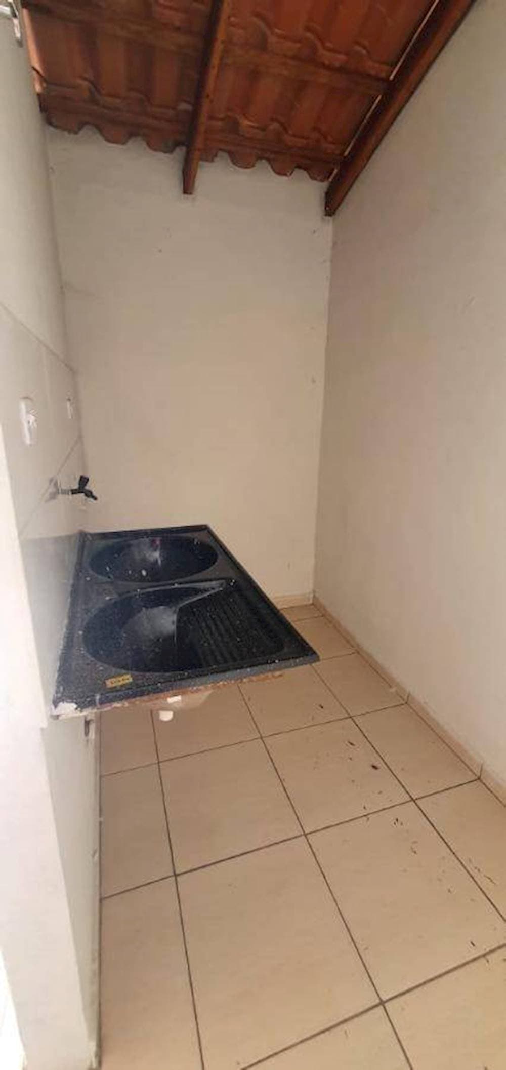 Foto 12 de 13: Casa em leilão em Santa Helena de Goiás - GO — Casa de condomínio em São Paulo - Santa Helena De Goiás/GO
