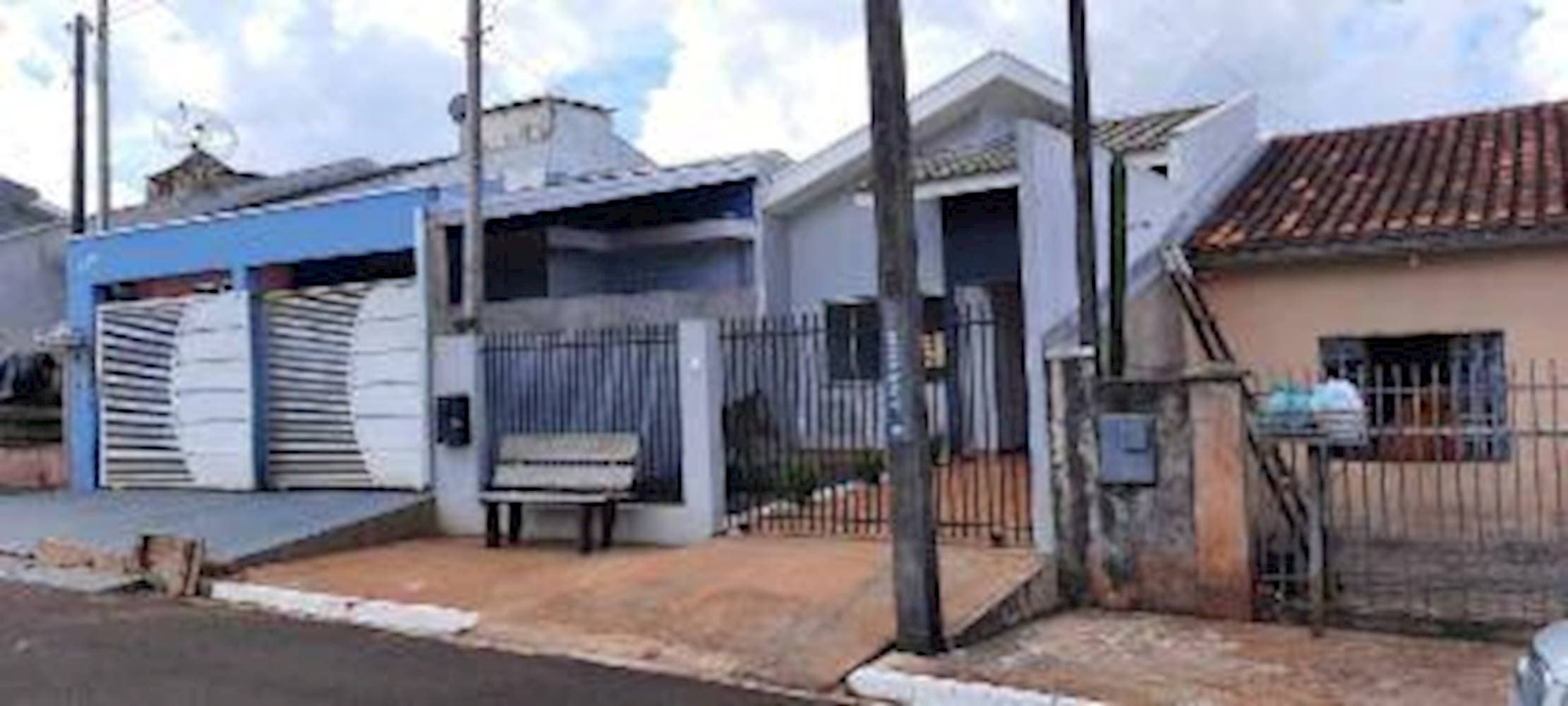 Foto 1 de 15: Casa em leilão em Ivaiporã - PR — Casa no Jardim Alegre em Ivaiporã/PR