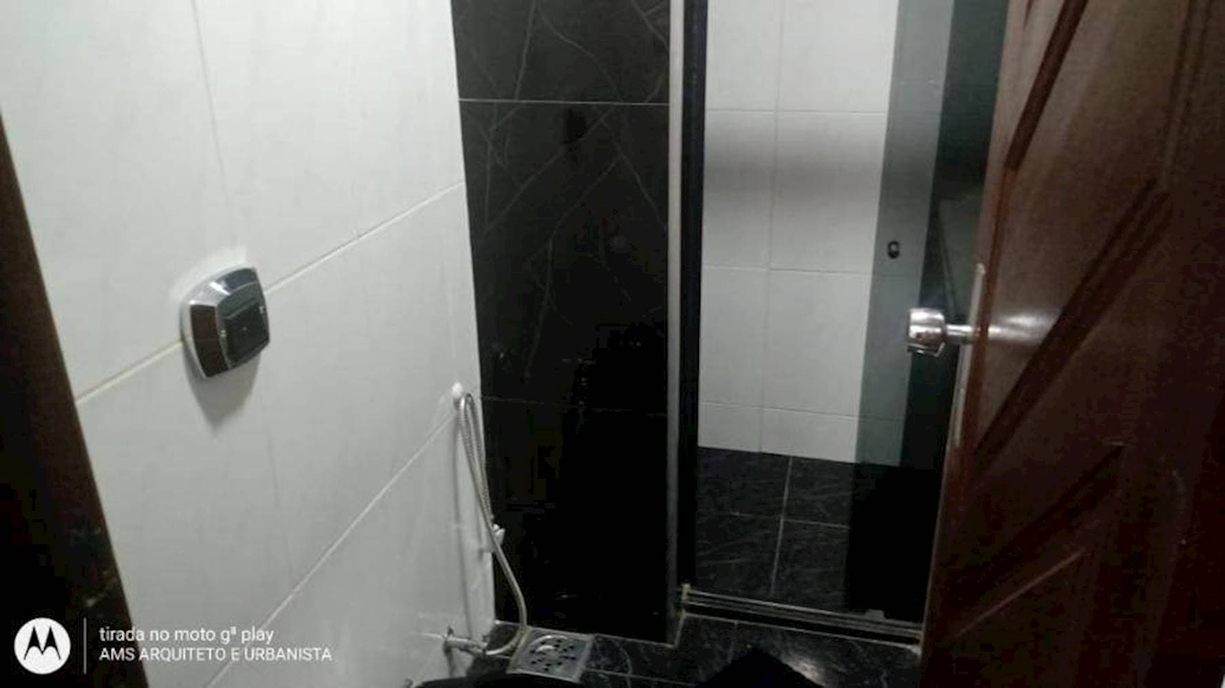 Foto 16 de 22: Apartamento em leilão em Nova Iguaçu - RJ — Apartamento em Caonze - Nova Iguaçu/RJ