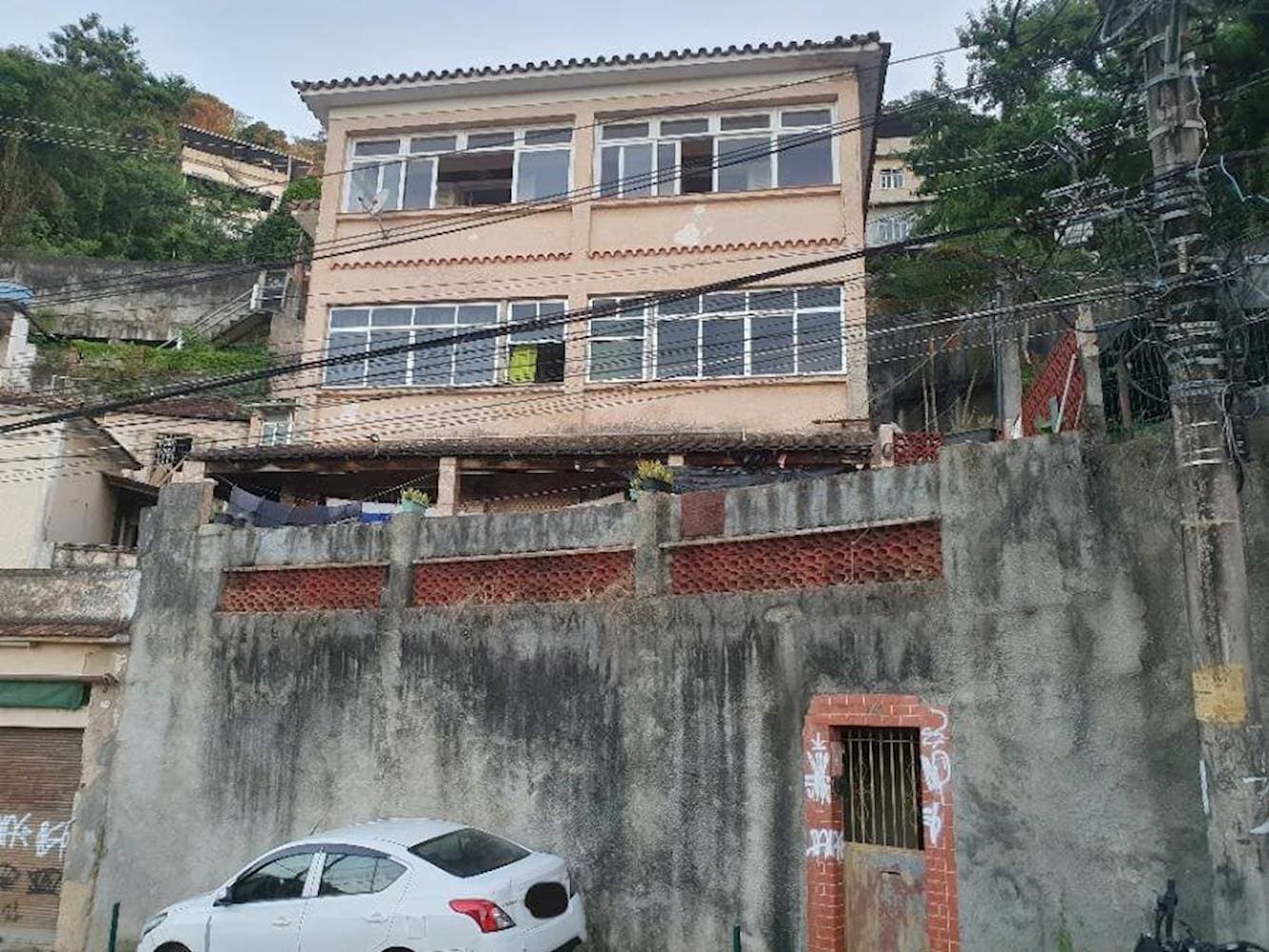 Foto 1 de 3: Apartamento em leilão em Rio de Janeiro - RJ — Apartamento em  Rio Comprido - Rio de Janeiro/RJ