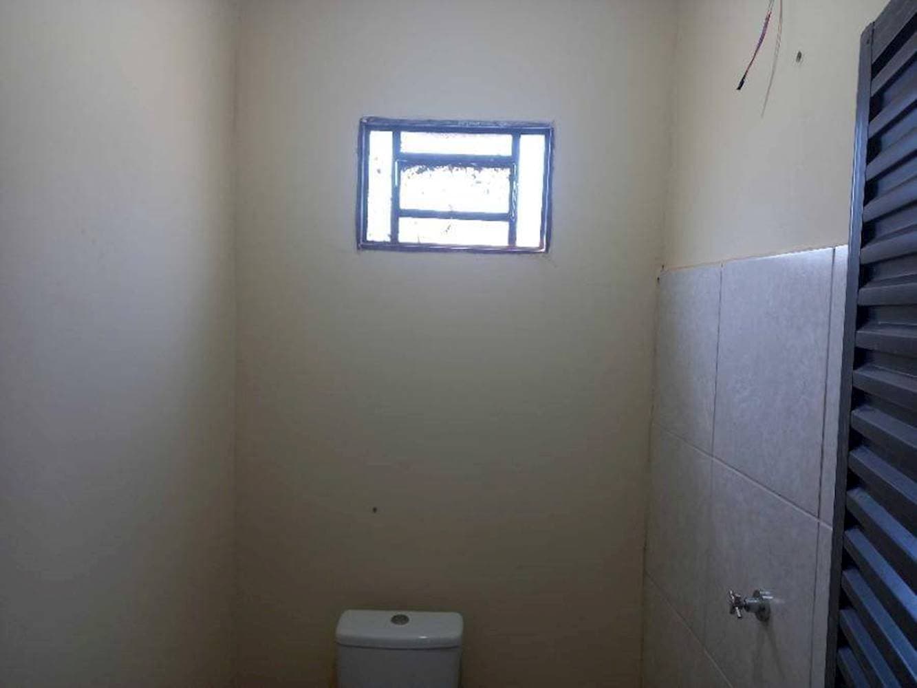 Foto 16 de 21: Casa em leilão em Campo Grande - MS — Casa no Parque Residencial dos Girassóis em Campo Grande/MS