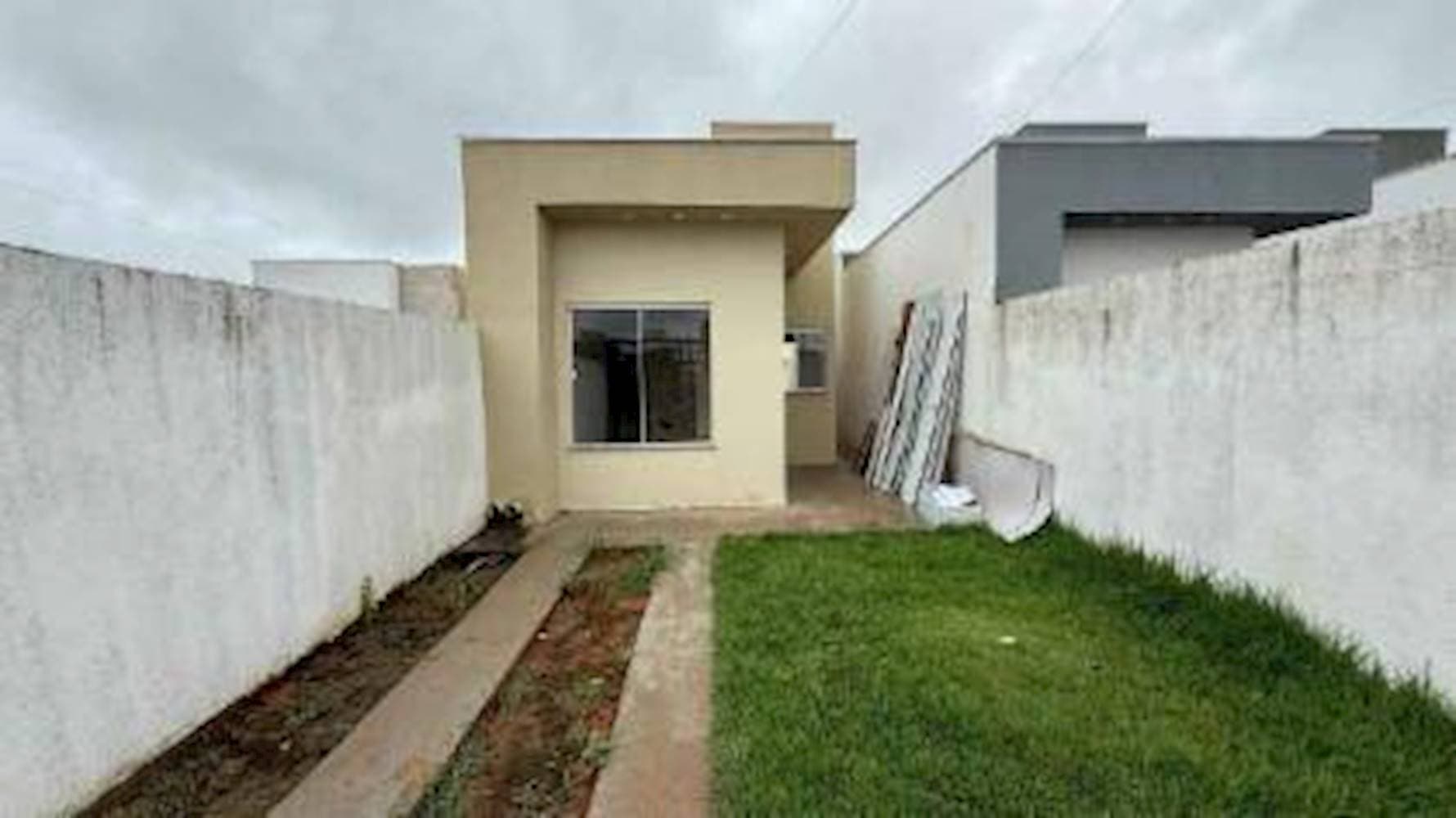 Foto 4 de 11: Casa em leilão em Sinop - MT — Casa no Cond. Resid. Bonne Vie V - Sinop/MT