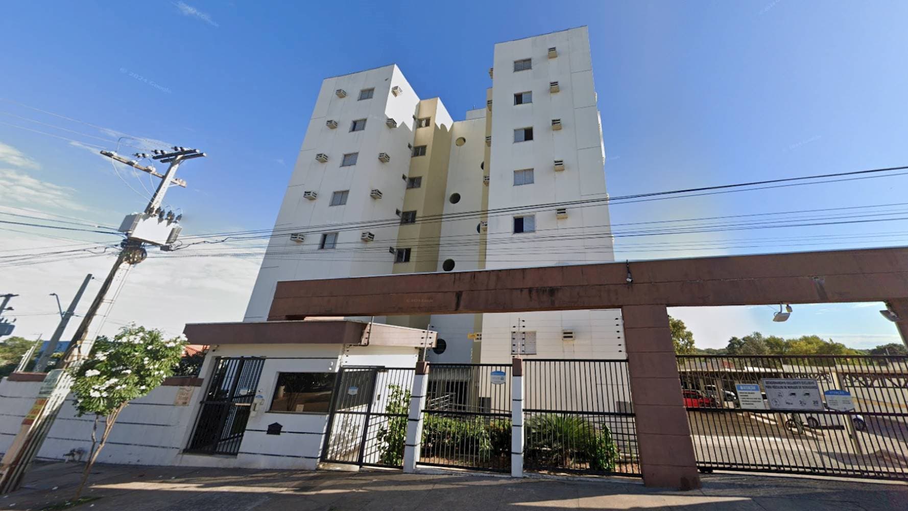 Foto 5 de 7: Apartamento em leilão em Cuiabá - MT — Apartamento no "Condominio Residencial Vale Do Moinho" -  Recanto dos Pássaros - Cuiabá/MT