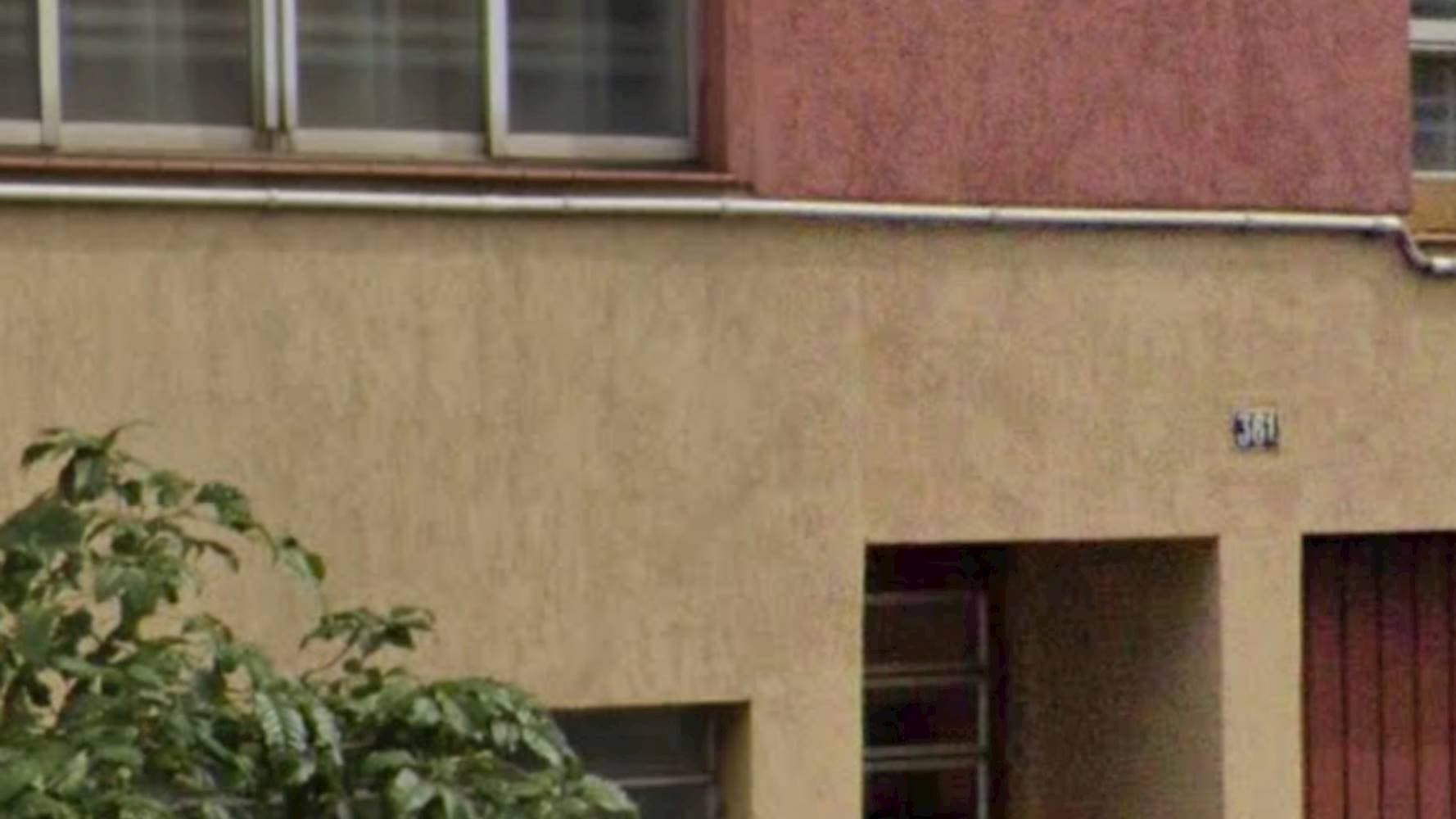 Foto 2 de 5: Apartamento em leilão em Curitiba - PR — Apartamento no "Edifício Nusiamara" - Centro - Curitiba/PR