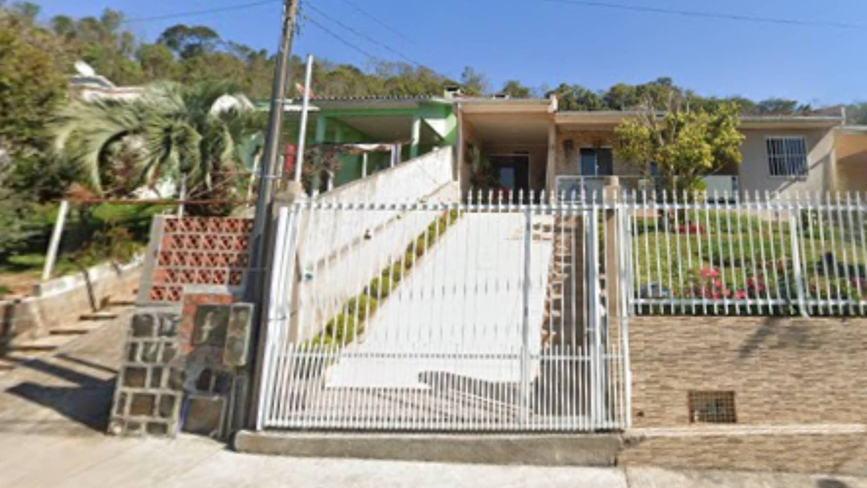 Foto 1 de 5: Casa em leilão em Concórdia - SC — Casa em Sintrial - Concórdia/SC