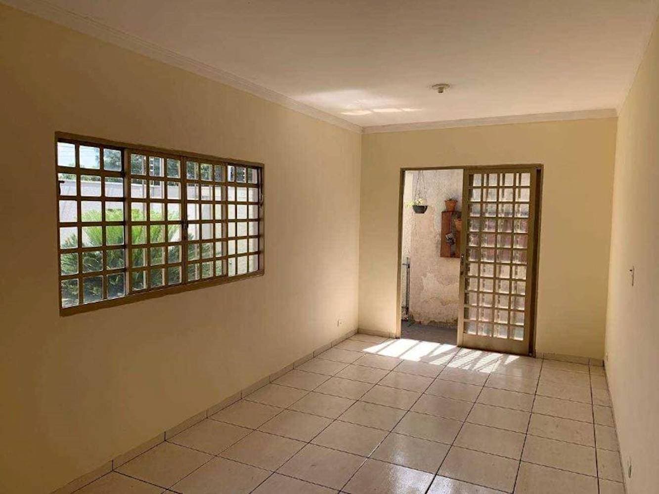 Foto 8 de 18: Casa em leilão em Campo Grande - MS — Casa na Vila Serradinho em Campo Grande/MS
