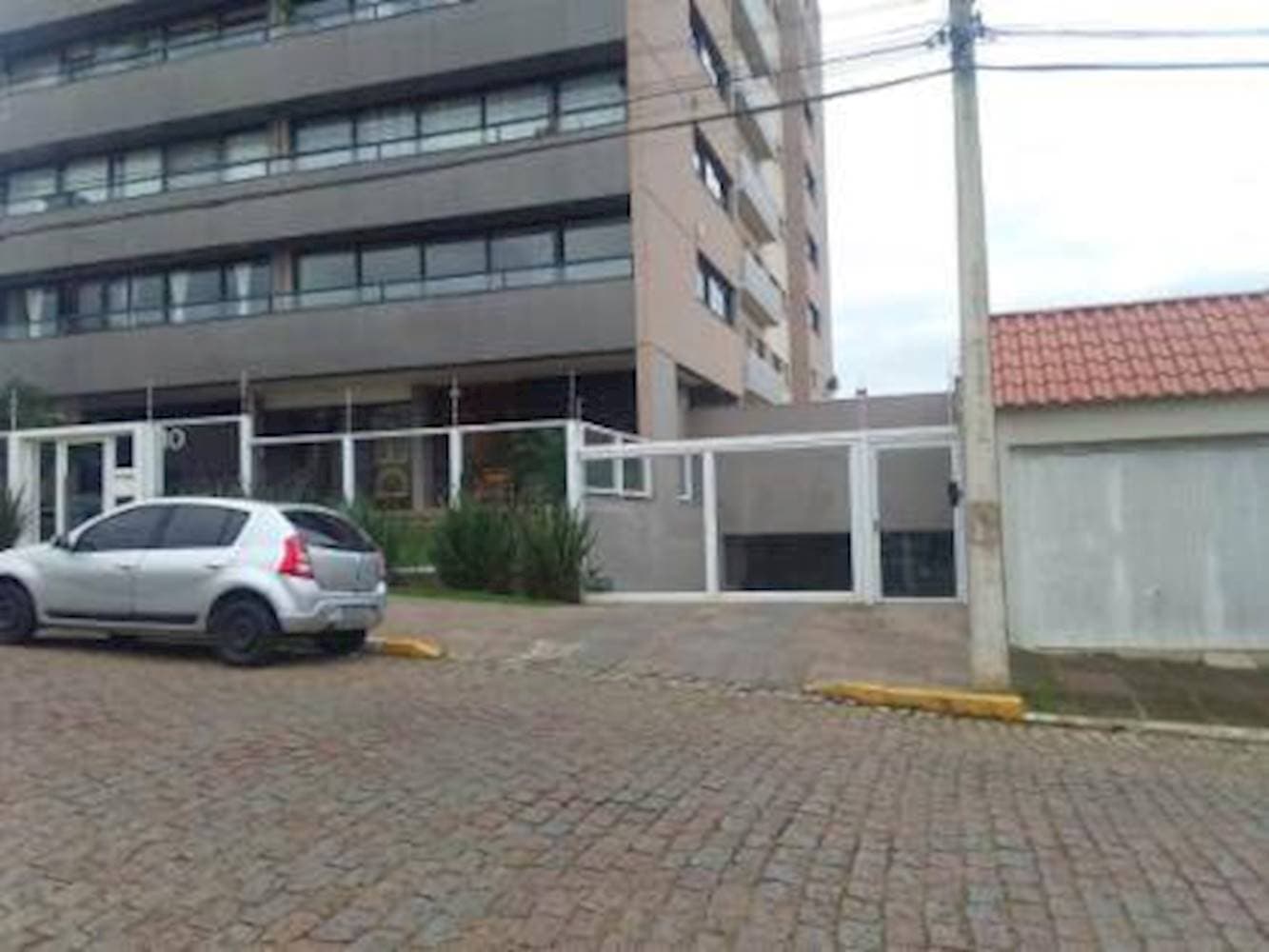 Foto 3 de 10: Apartamento em leilão em Cachoeira do Sul - RS — Apartamento no Residencial Dez - Santo Antônio - Cachoeira do Sul/RS
