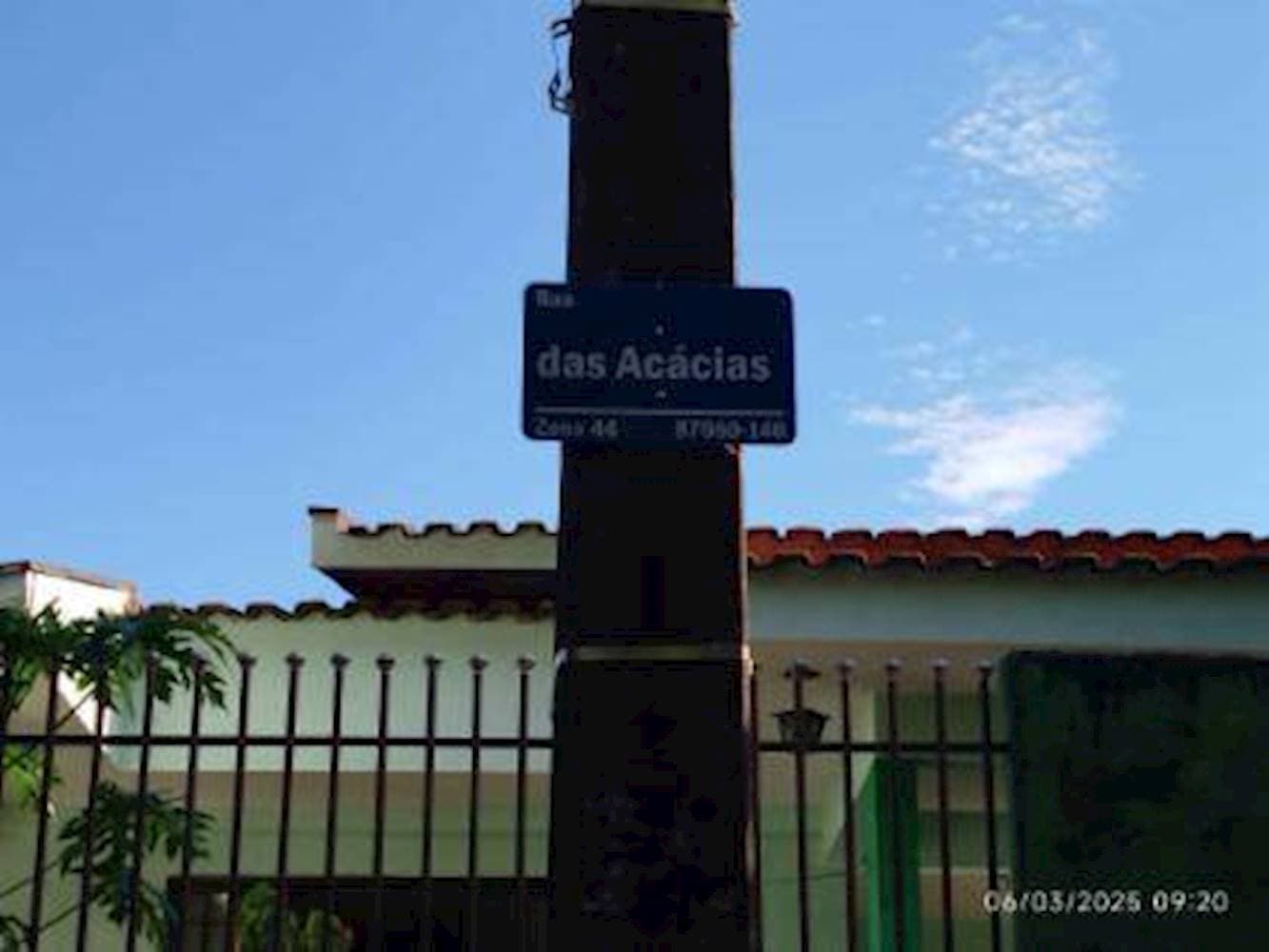 Foto 4 de 18: Casa em leilão em Maringá - PR — Casa, Padrão, 1 vaga(s) de garagem